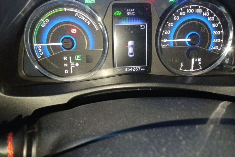Toyota Corolla 2018 car image #10