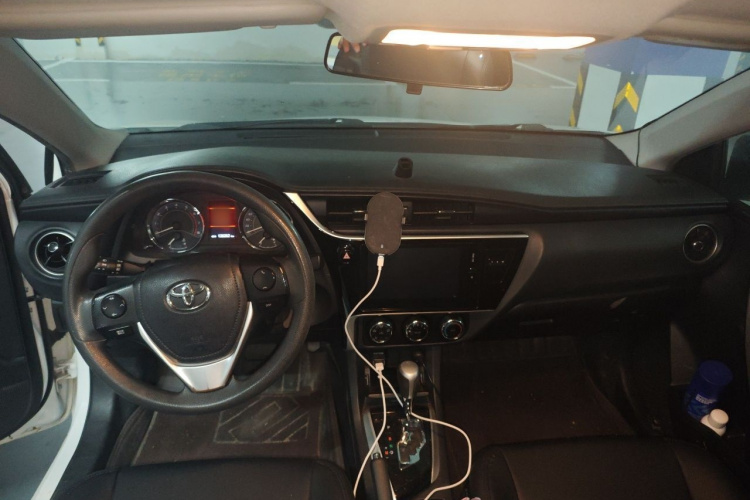 Toyota Corolla 2017 #16 Toyota Corolla 2017 car image #16