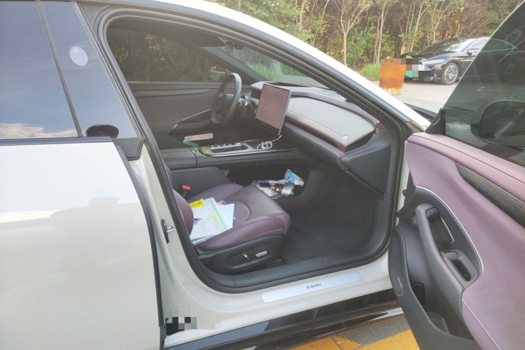 MI SU7 2024 car image #27