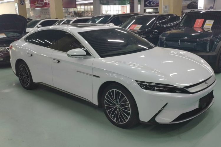 BYD Han 2023 imagem de carro #4