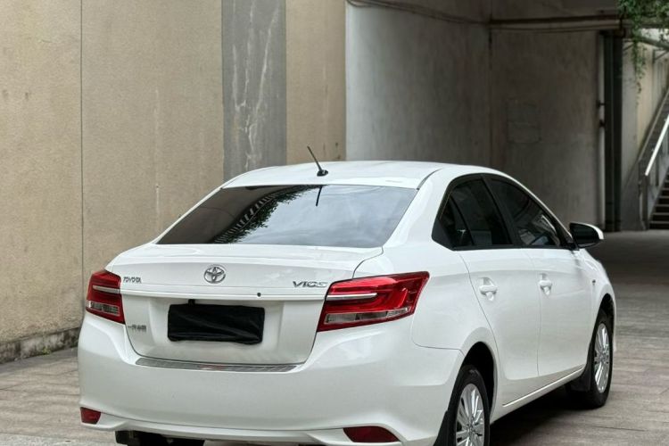 Toyota Vios 2017 #6 Toyota Vios 2017 car image #6