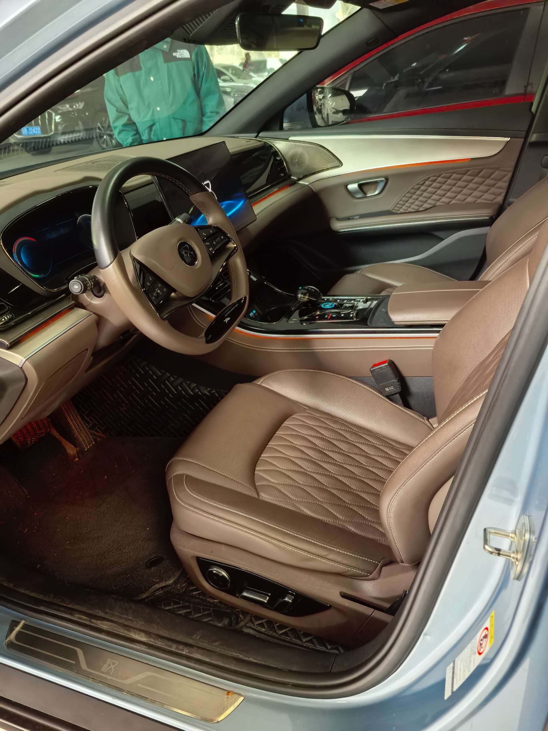 BYD Han 2024 image de voiture #2