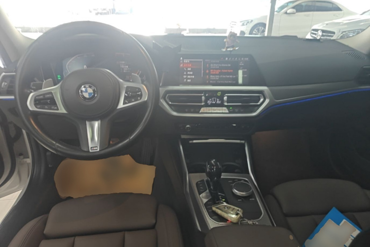 BMW 3 Series 2020 #10 BMW 3 Series 2020 car image #10