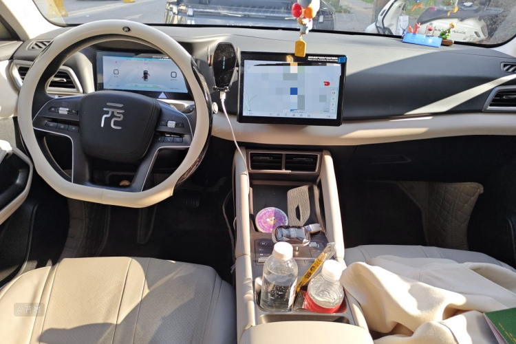 BYD YuanUP 2024 car image #11