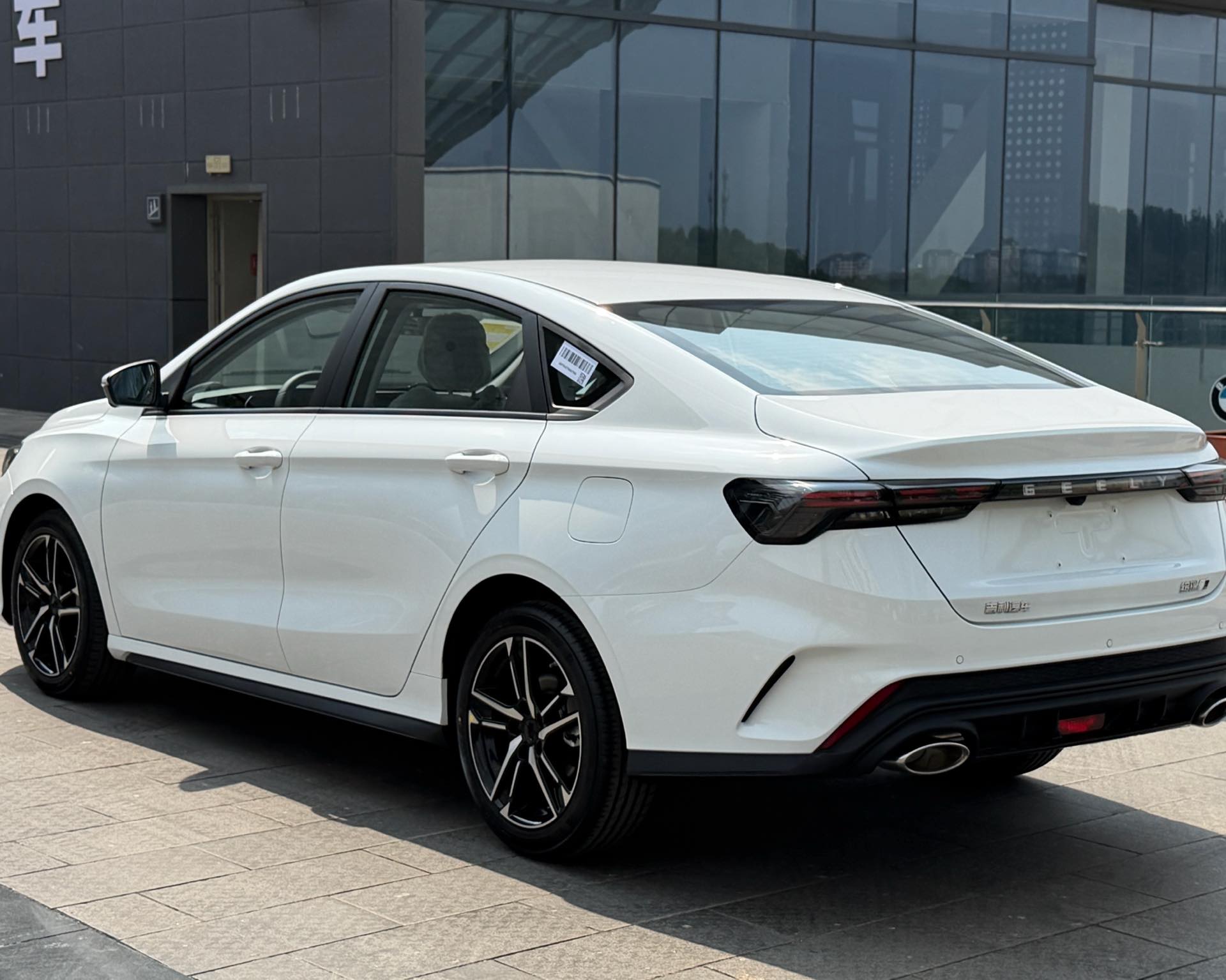 GEELY Binray 2026 car image #2