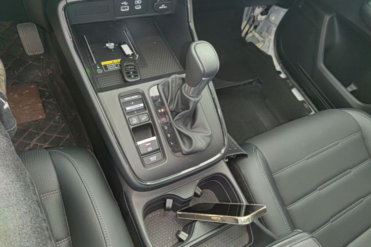 Honda CR-V 2024 car image #14