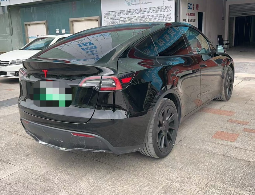 Tesla Model Y 2021 #6 Tesla Model Y 2021 car image #6