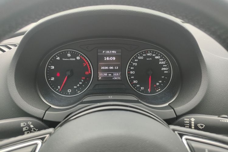 Audi A3 2015 immagine di auto #16