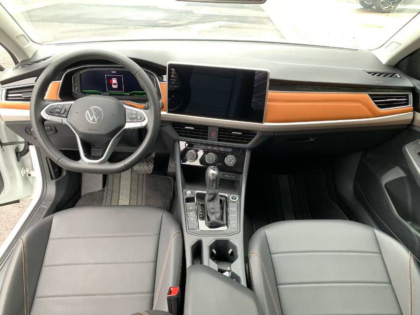 Volkswagen Bora 2024 car image #8