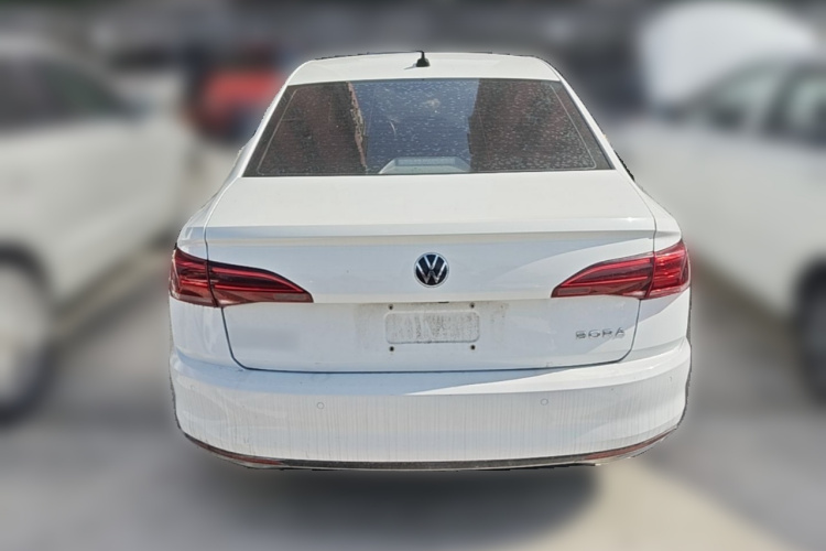 Volkswagen Bora 2021 car image #6