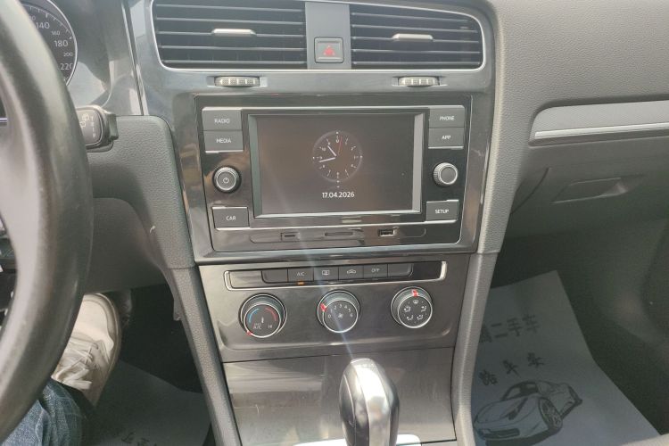 Volkswagen Golf 2017 immagine di auto #13