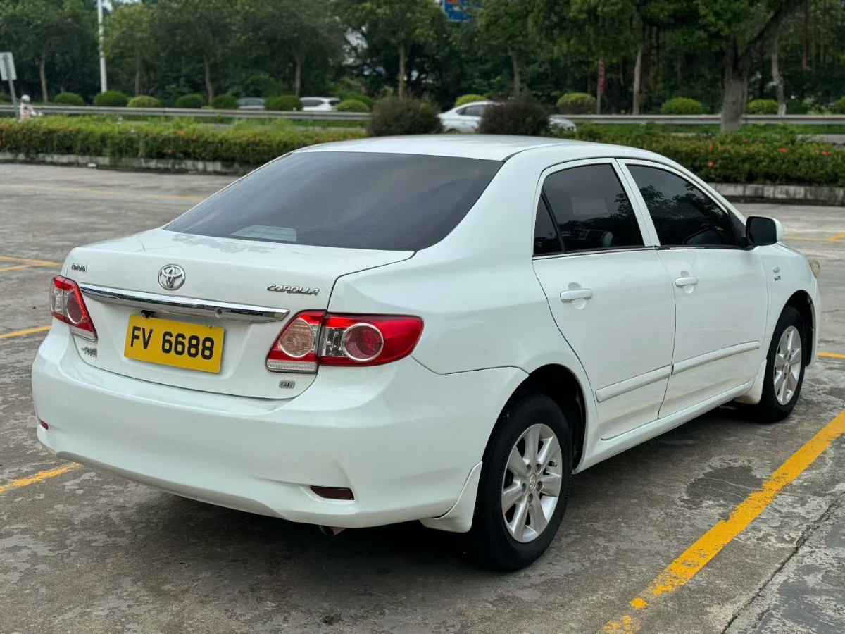 Toyota Corolla 2012 изображение автомобиля #7