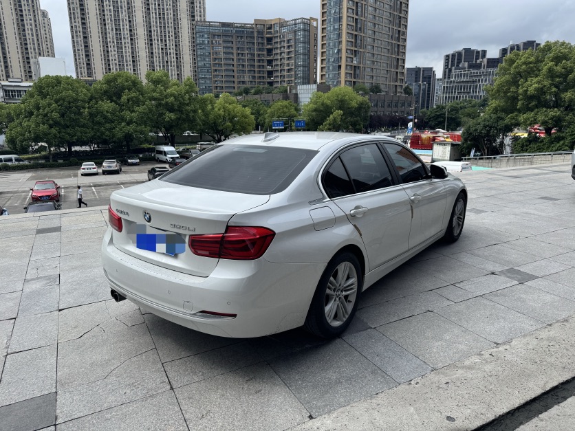 BMW 3 Series 2017 #4 BMW 3 Series 2017 car image #4