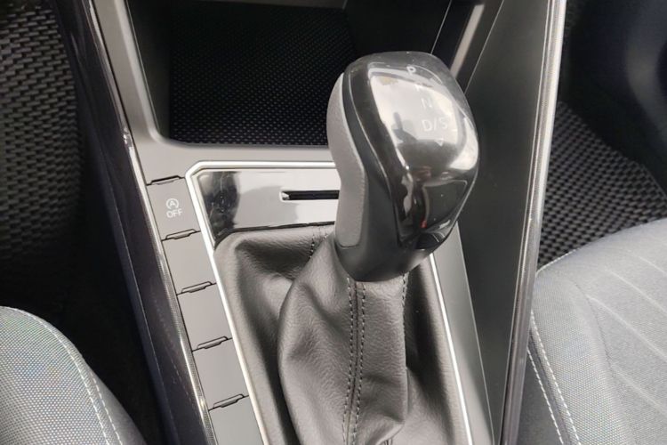 Volkswagen Lavida 2024 immagine di auto #14