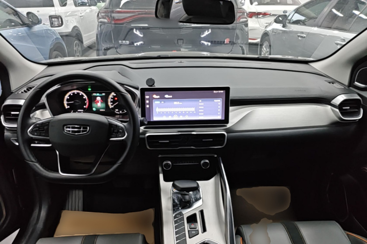 GEELY Coolray 2024 #11 GEELY Coolray 2024 car image #11