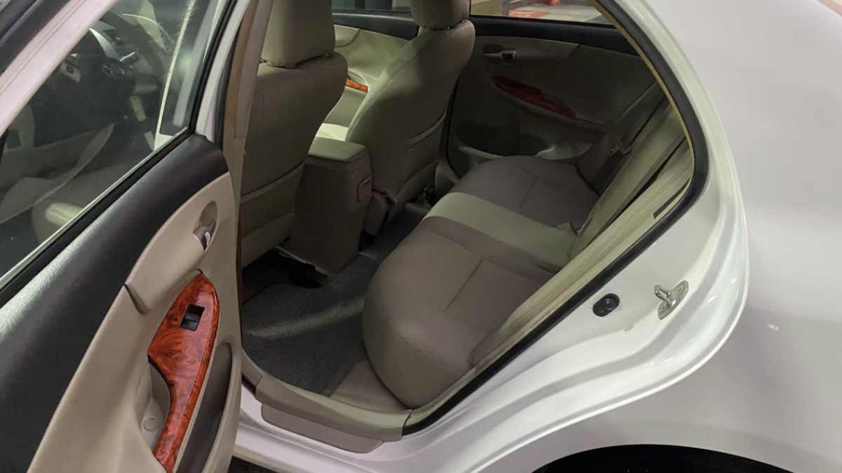 Toyota Corolla 2013 car image #7