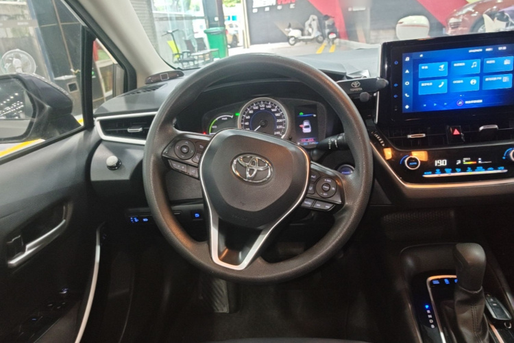 Toyota Corolla 2021 #11 Toyota Corolla 2021 car image #11