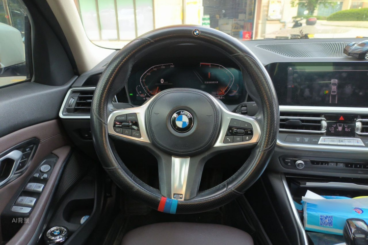 BMW 3 Series 2021 car image #12