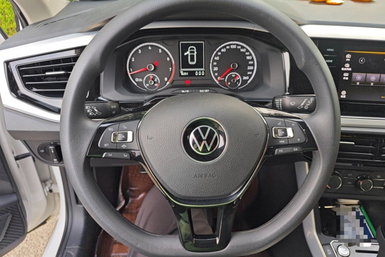 Volkswagen Polo 2021 #11 Volkswagen Polo 2021 car image #11