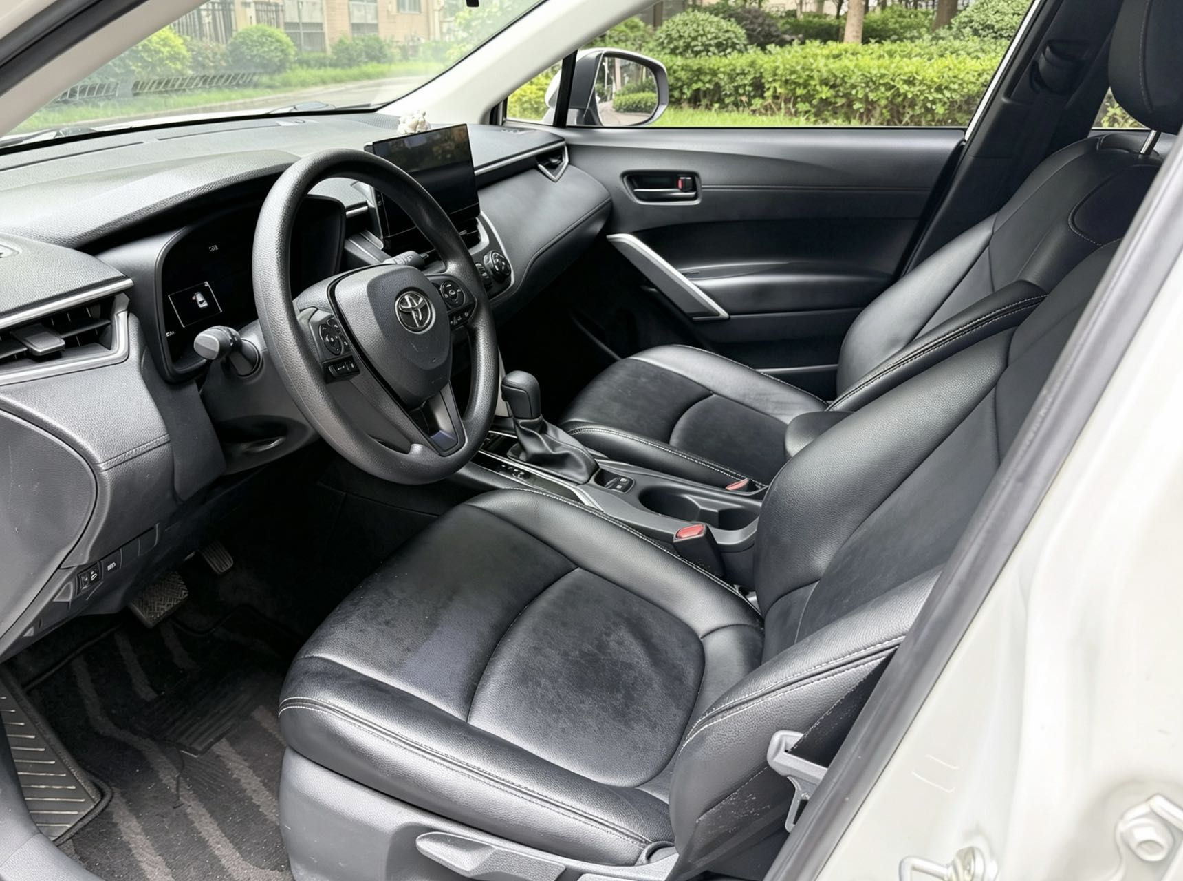 Toyota Corolla Cross 2023 immagine di auto #4