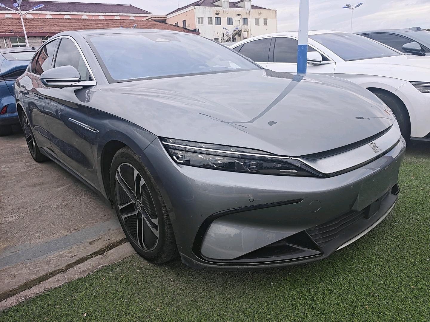 BYD Han 2023 image de voiture #3