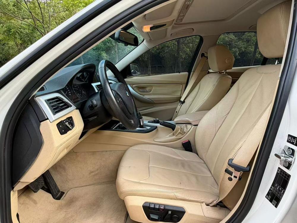 BMW 3 Series (Imported) 2012 car image #8