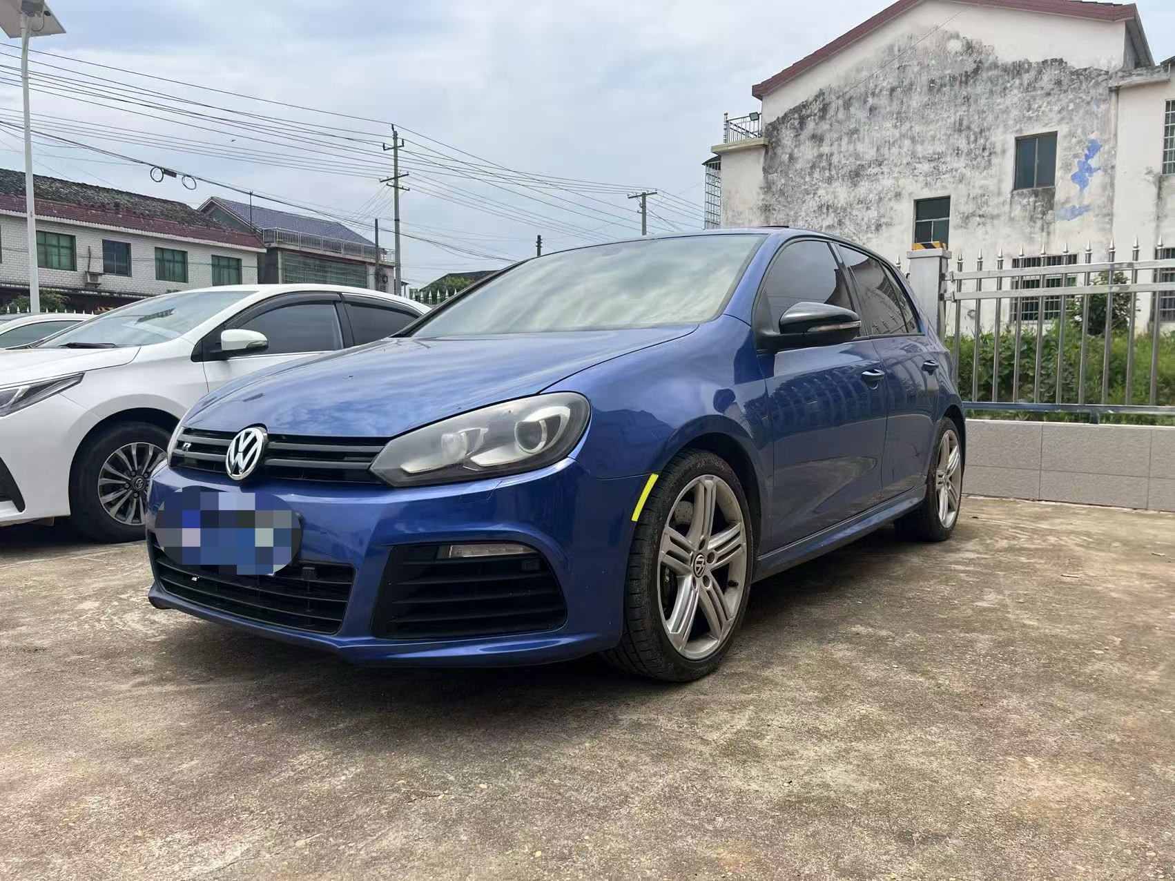 Volkswagen Golf (Imported) 2011 Volkswagen Golf (Imported) 2011 car image