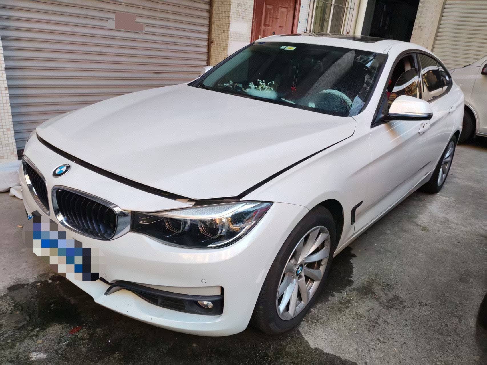 BMW 3 Series GT 2019 car image 