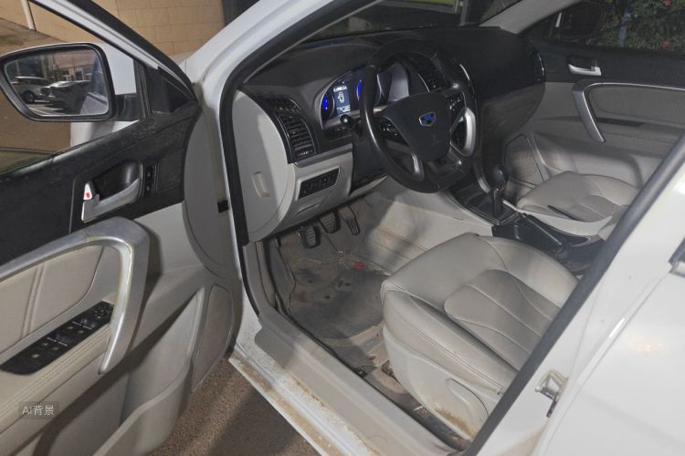 GEELY Emgrand 2016 car image #18