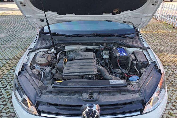 Volkswagen Golf 2016 car image #20