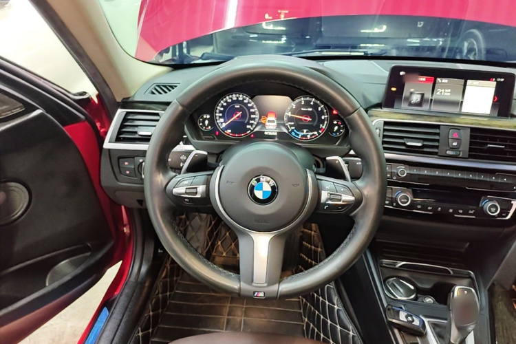 BMW 3 Series 2018 #11 BMW 3 Series 2018 image de voiture #11