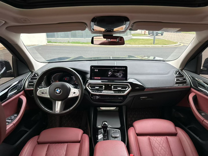 BMW X3 2024 car image #6