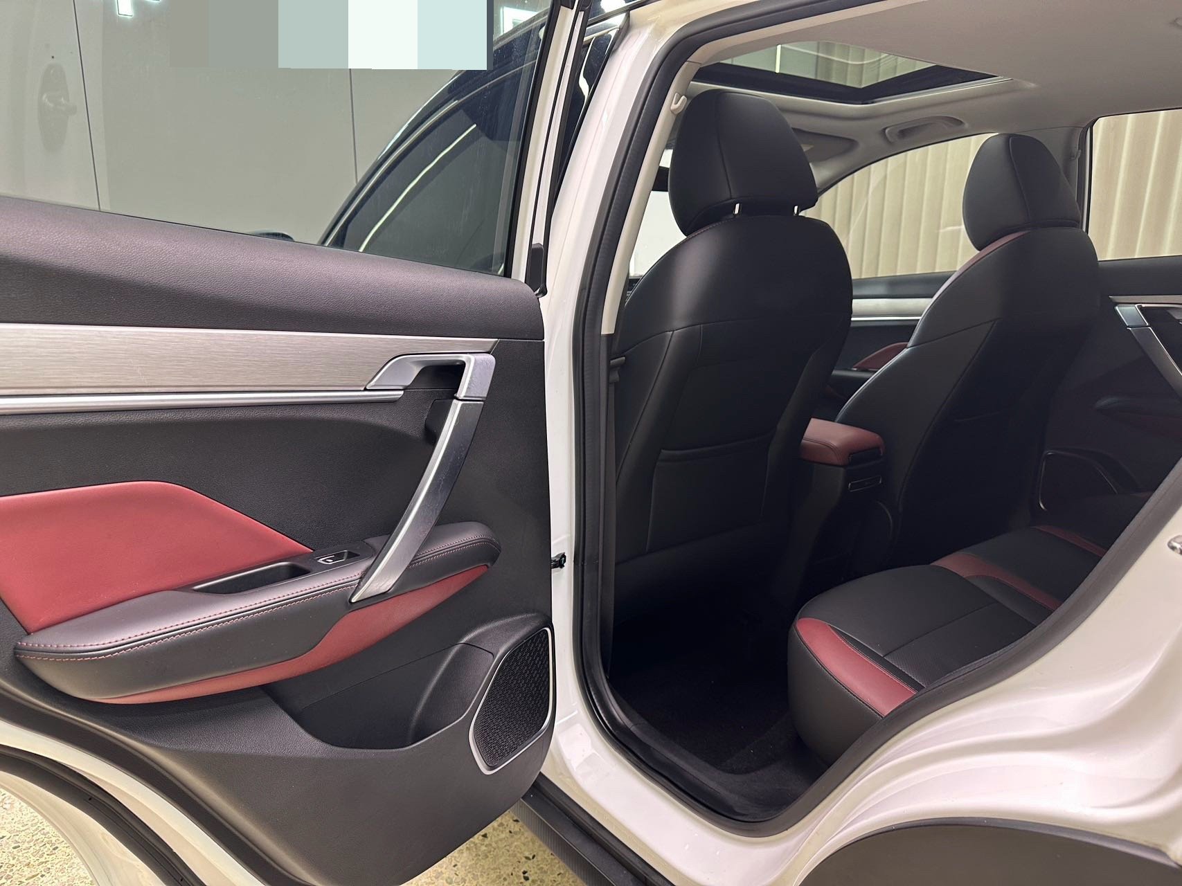 GEELY Coolray 2022 car image #14