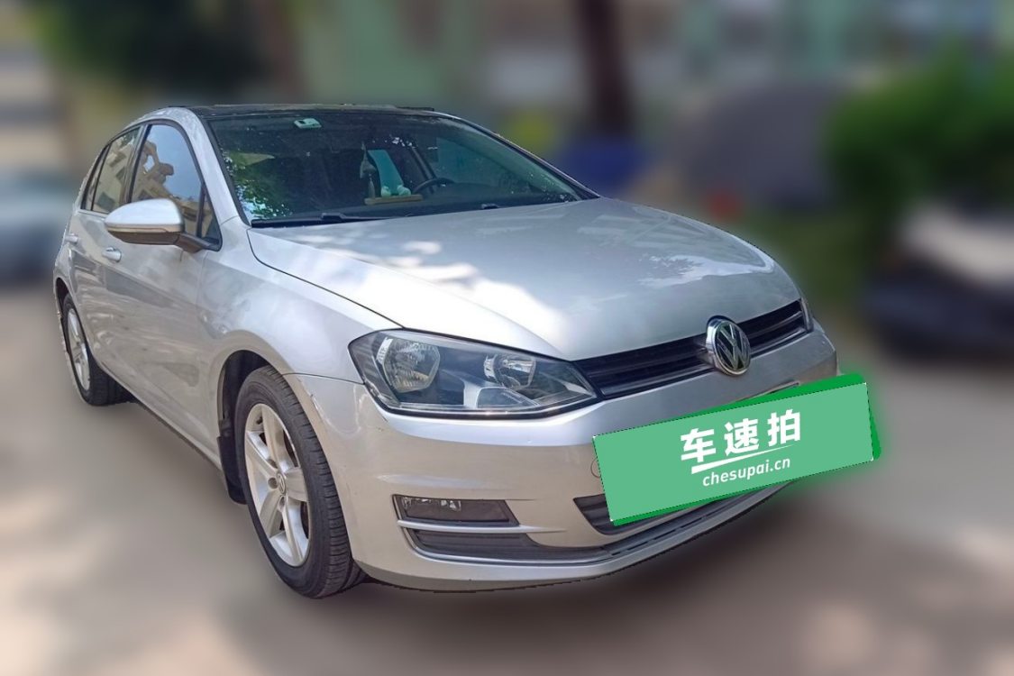 Volkswagen Golf 2015 car image #2