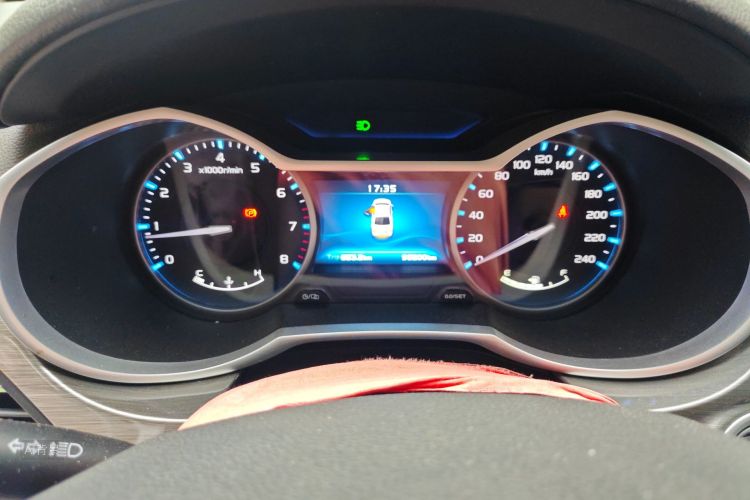 GEELY Emgrand 2016 car image #13