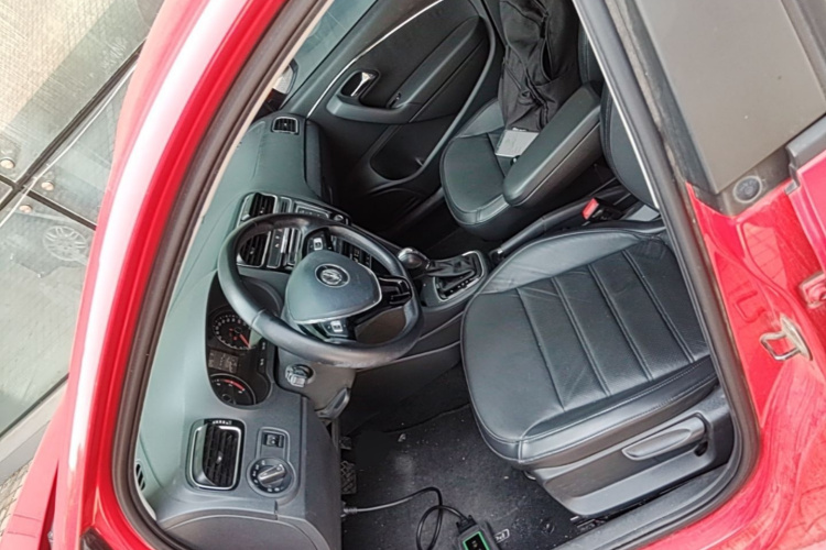 Volkswagen Polo 2017 #15 Volkswagen Polo 2017 car image #15