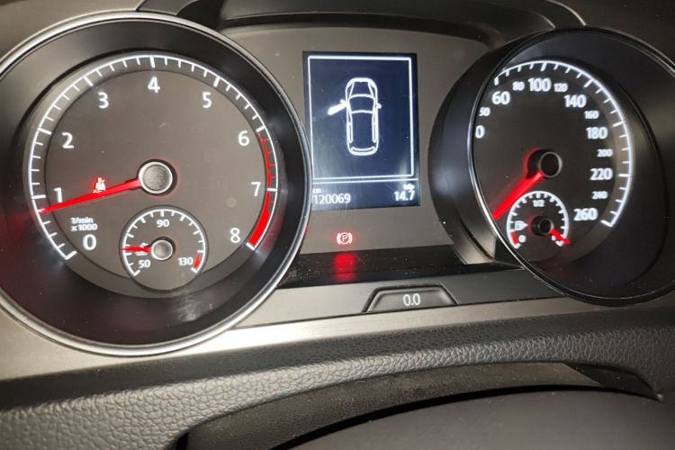 Volkswagen Golf 2016 immagine di auto #8