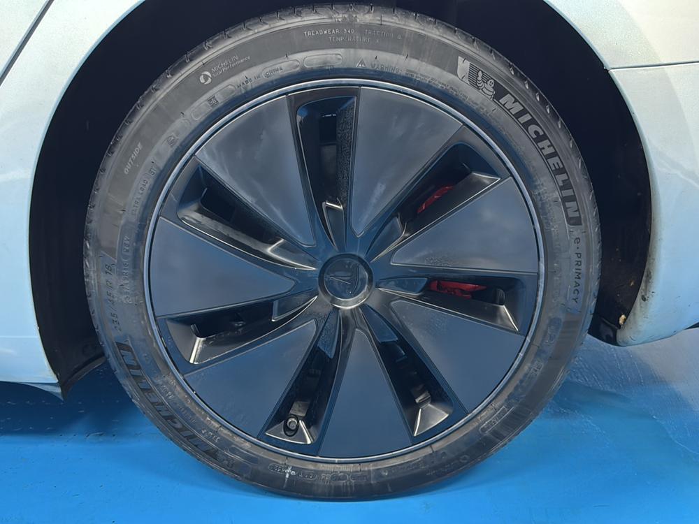 Tesla Model 3 2023 #9 Tesla Model 3 2023 car image #9