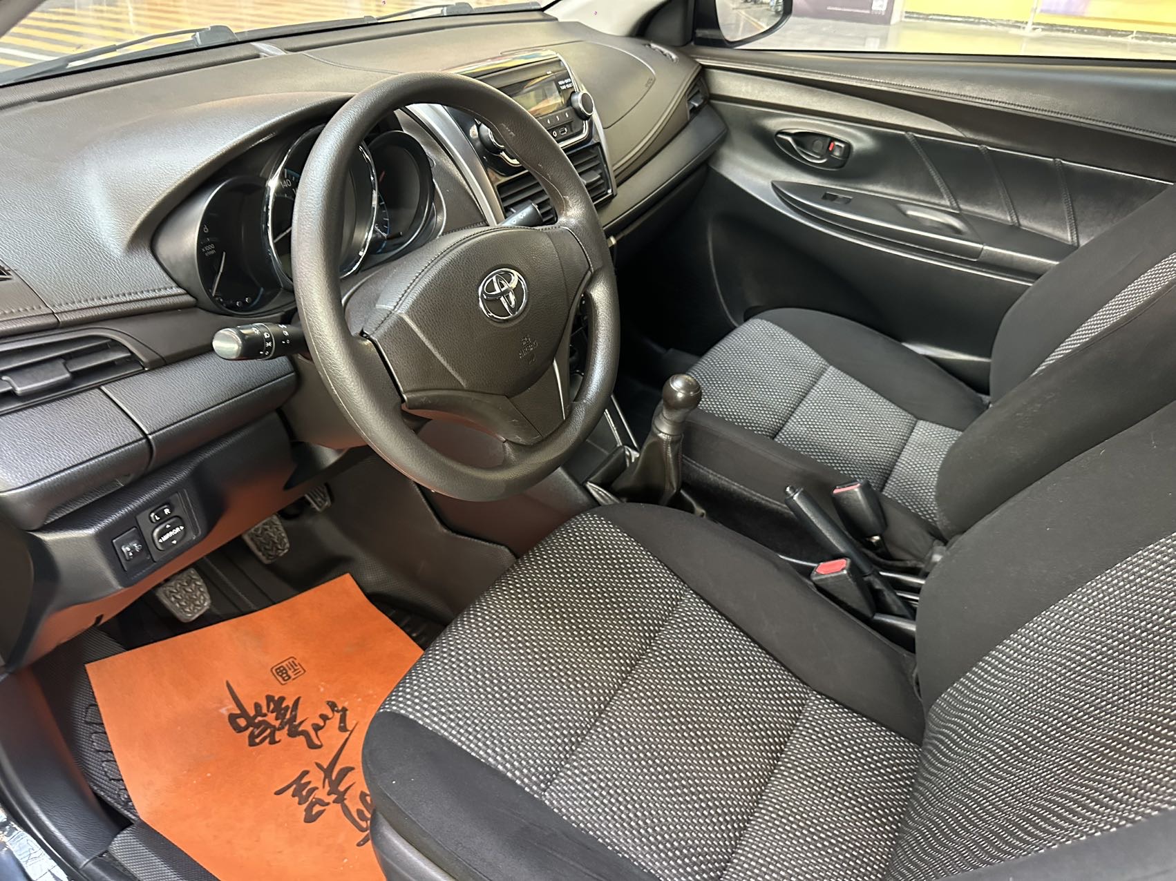 Toyota Vios 2015 immagine di auto #4