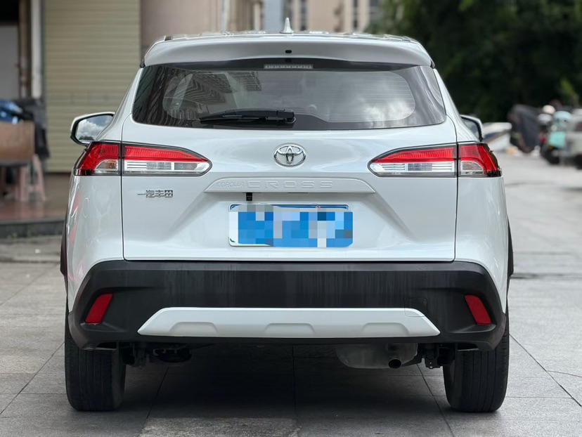 Toyota Corolla Cross 2023 #8 Toyota Corolla Cross 2023 car image #8