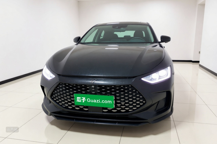 BYD Han 2023 car image #3