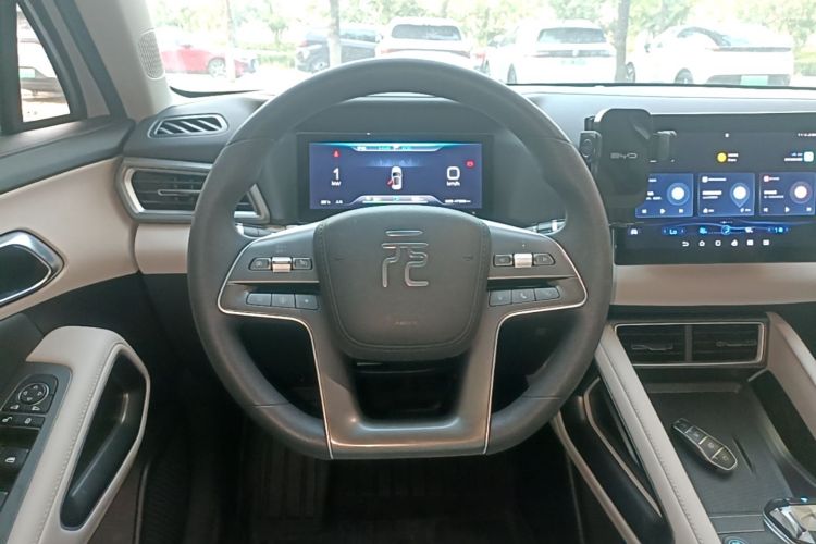 BYD YuanUP 2024 #15 BYD YuanUP 2024 car image #15