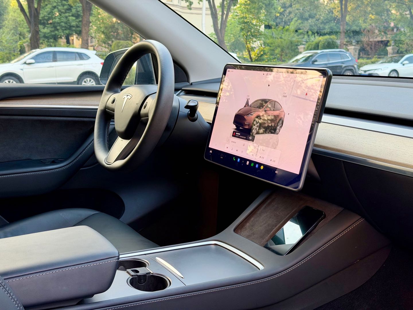 Tesla Model Y 2022 #11 Tesla Model Y 2022 car image #11