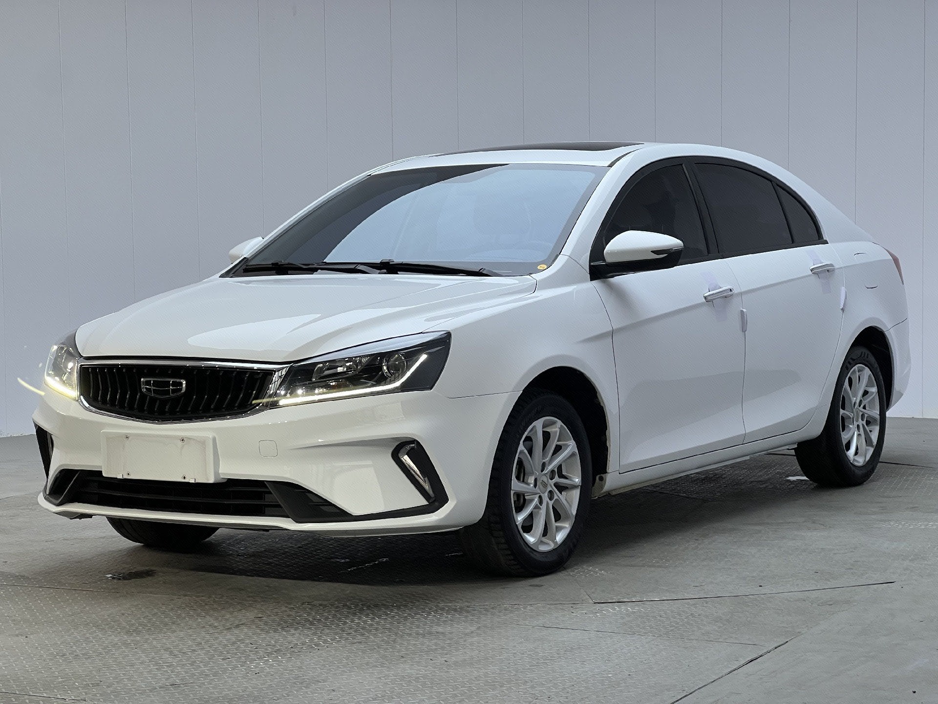 GEELY Emgrand 2021 GEELY Emgrand 2021 image de voiture