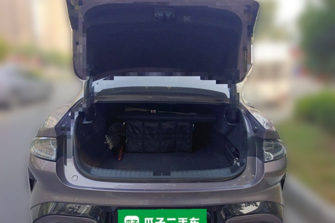 MI SU7 2024 car image #8