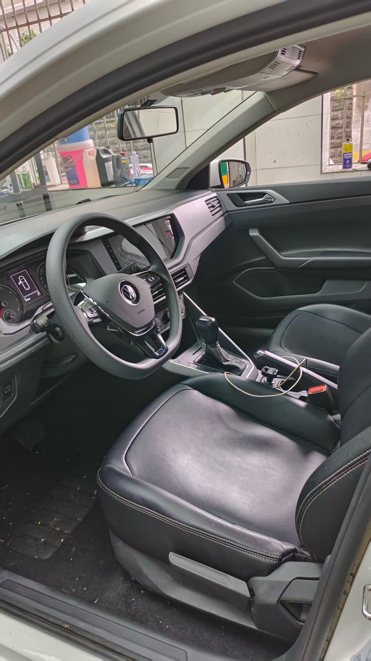 Volkswagen Polo 2023 imagen de coche #4