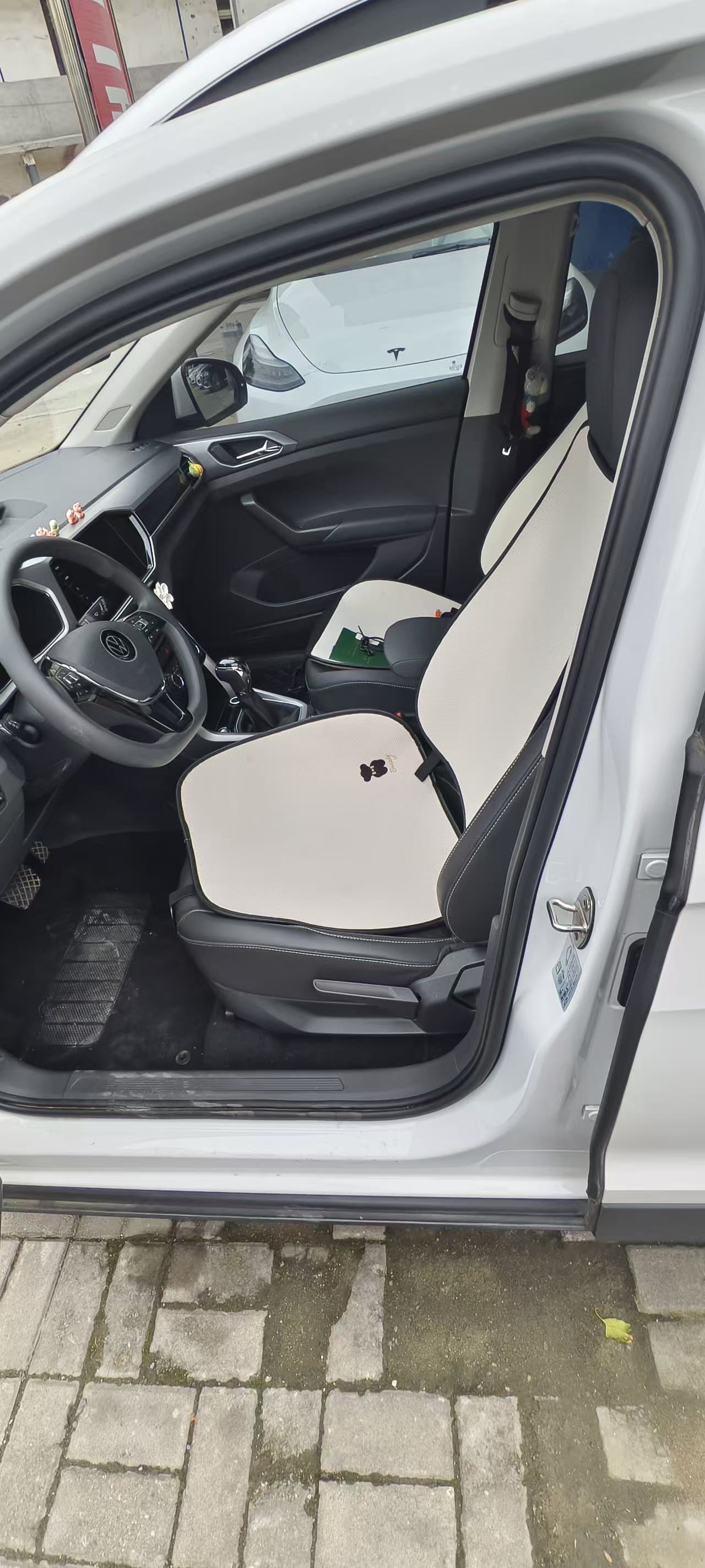 Volkswagen T-Cross 2022 #7 Volkswagen T-Cross 2022 car image #7
