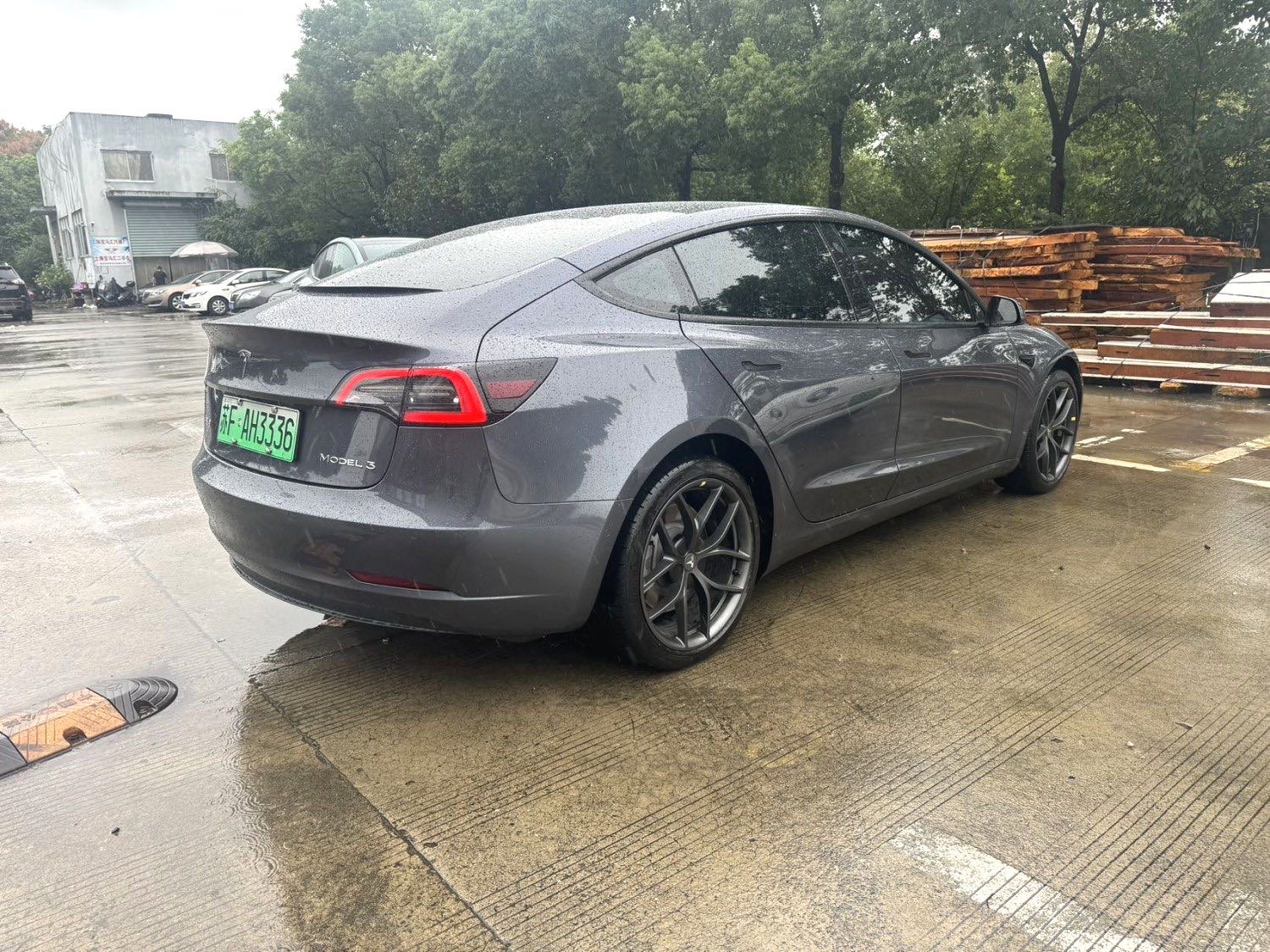 Tesla Model 3 2021 car image #6