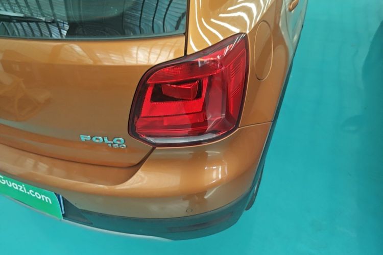Volkswagen Polo 2017 car image #8