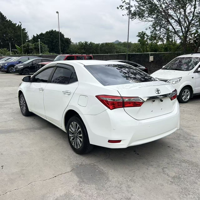 Toyota Corolla 2017 #8 Toyota Corolla 2017 car image #8